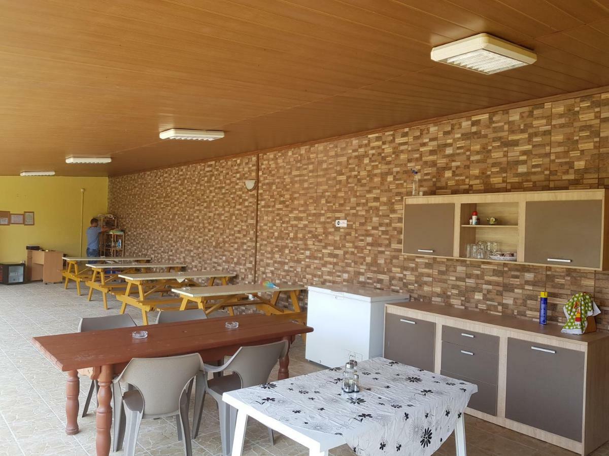 מלון קורבו Cazare Balliu מראה חיצוני תמונה
